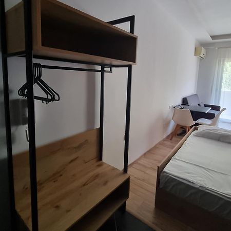Teo'S Deluxe Studios Vlorë Eksteriør bilde