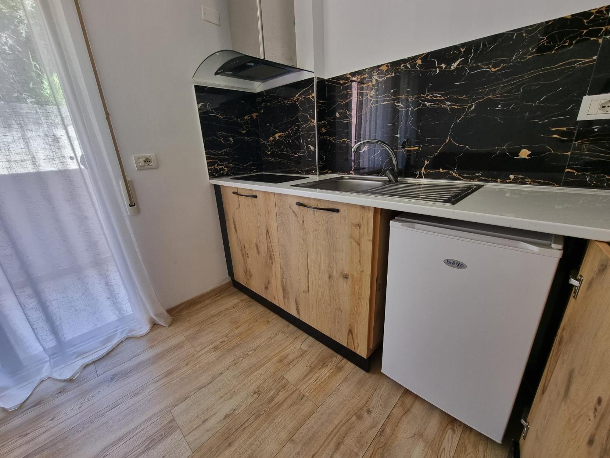 Teo'S Deluxe Studios Vlorë Eksteriør bilde
