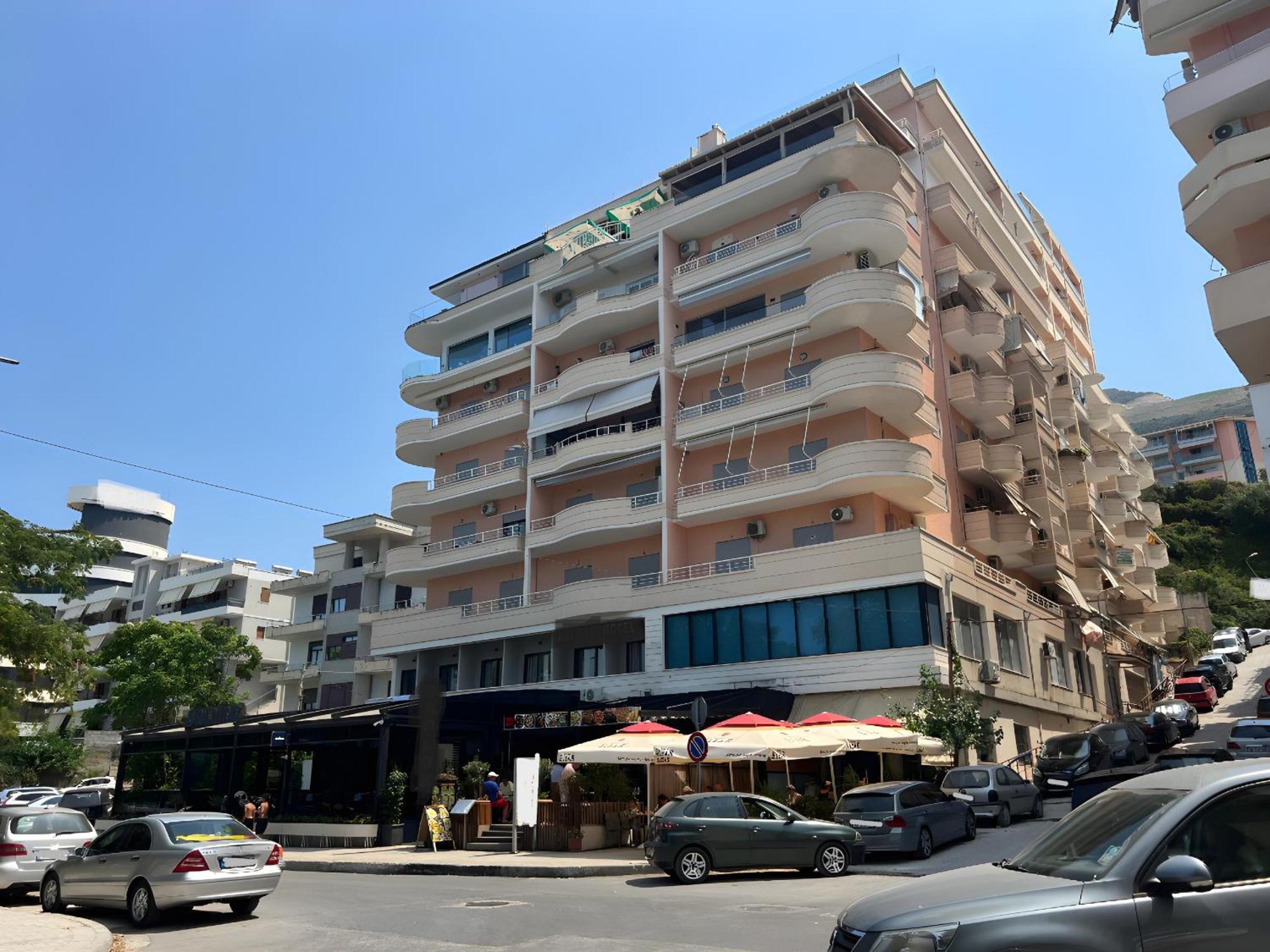 Teo'S Deluxe Studios Vlorë Eksteriør bilde